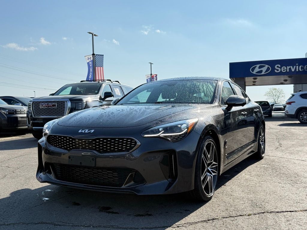 2022 Kia Stinger GT2