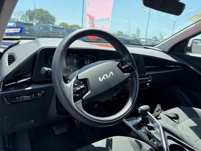 2025 Kia Niro LX