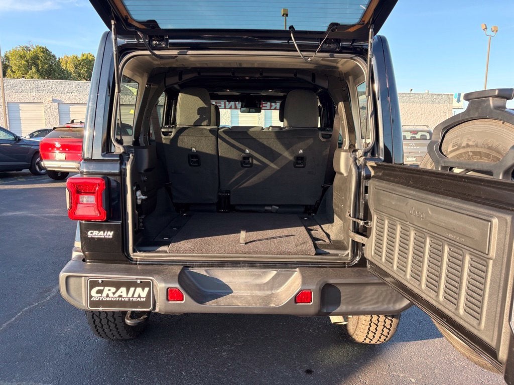 2024 Jeep Wrangler Sahara