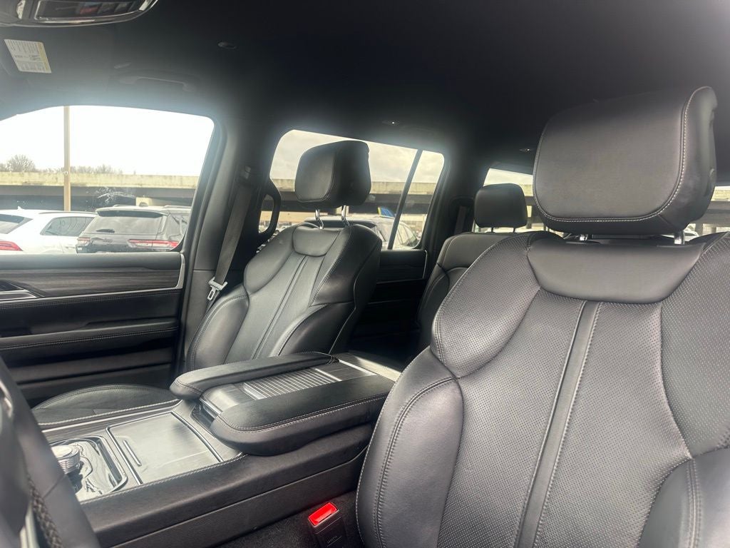 2023 Jeep Wagoneer Series III