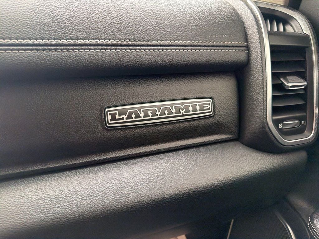 2022 RAM 1500 Laramie Clean Carfax / Level B Equipment Group / Harmon Ka