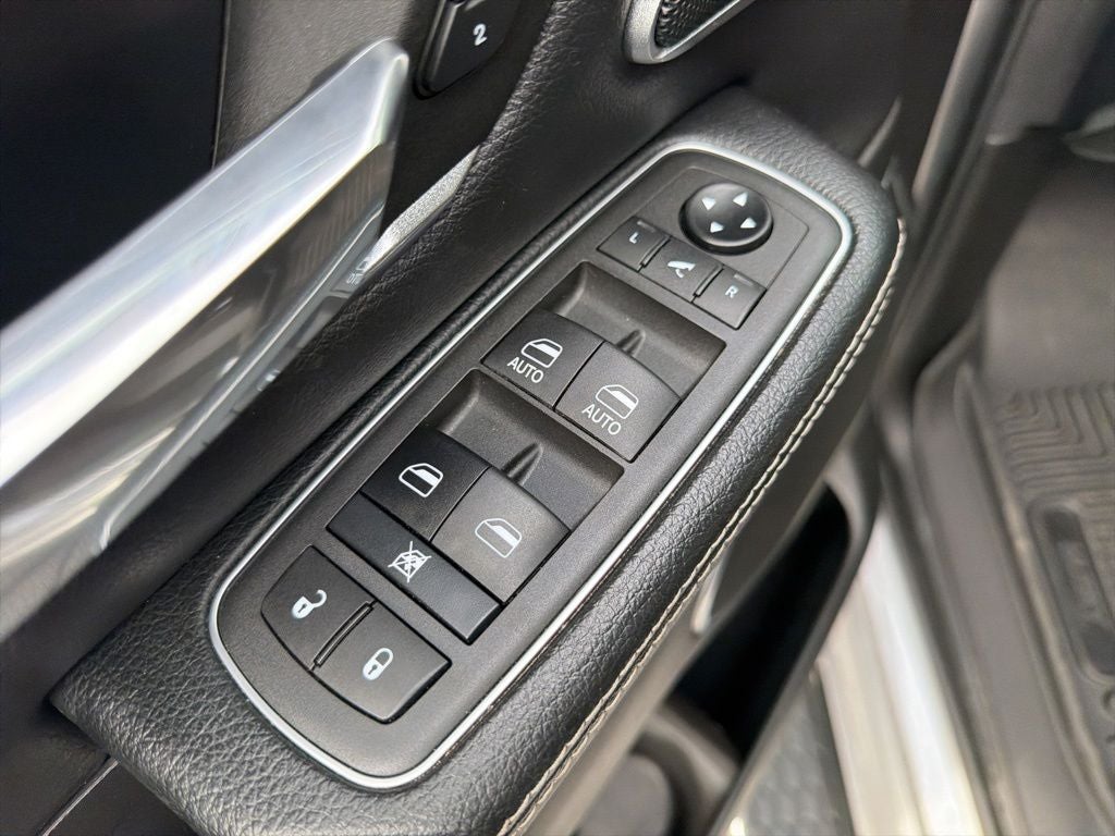 2022 RAM 1500 Laramie Clean Carfax / Level B Equipment Group / Harmon Ka