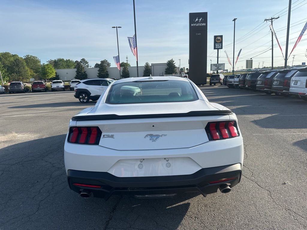 2025 Ford Mustang EcoBoost