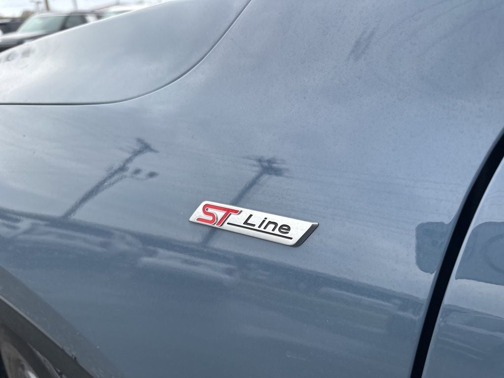 2025 Ford Escape ST-Line Select