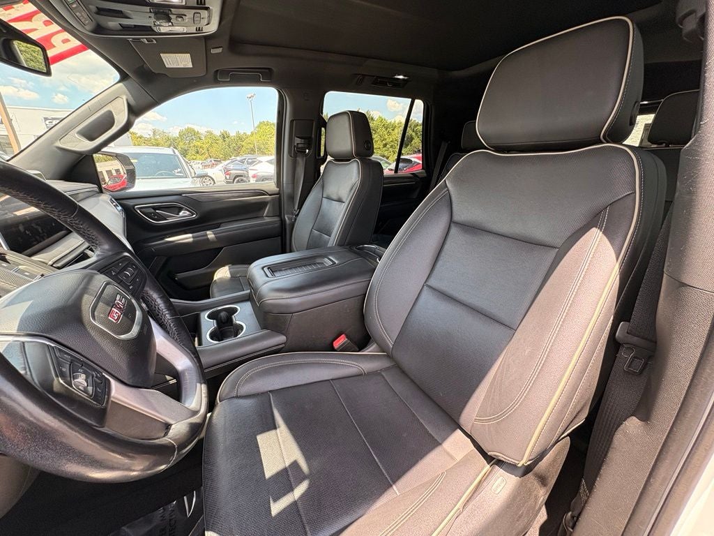 2022 GMC Yukon SLT