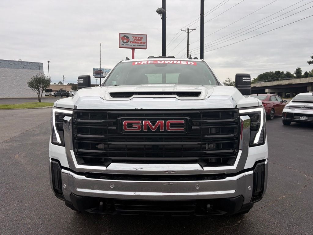 2025 GMC Sierra 3500HD Pro
