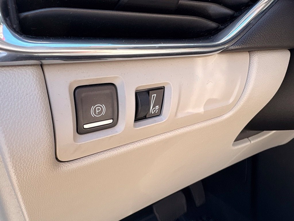2021 Cadillac XT4 Luxury