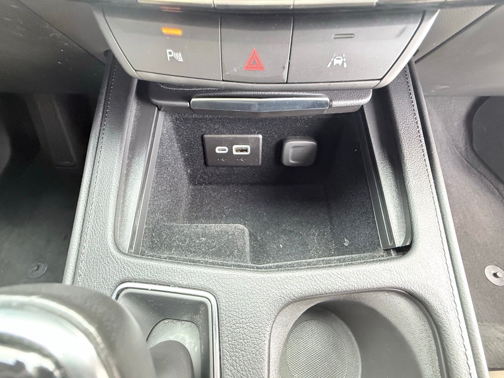 2024 Cadillac XT4 Luxury