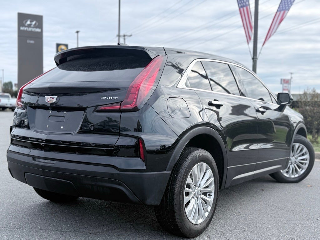 2024 Cadillac XT4 Luxury