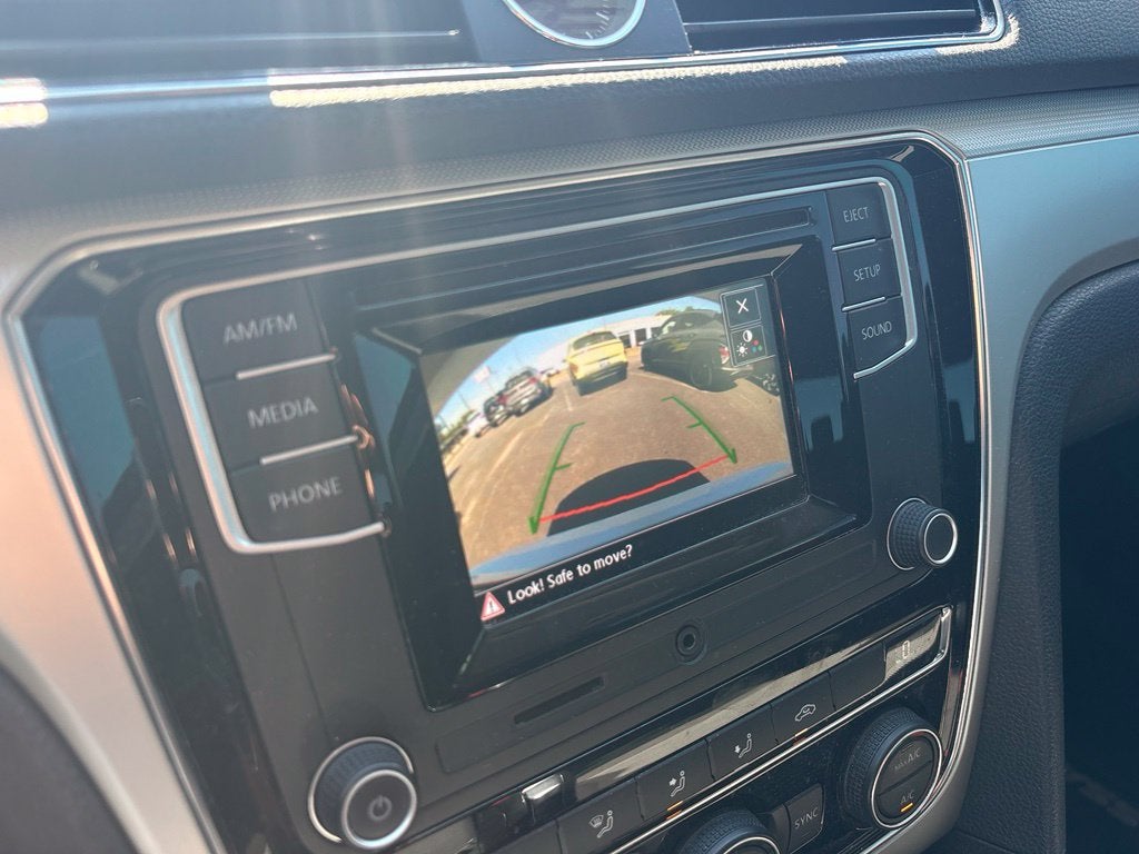 2016 Volkswagen Passat 1.8T S