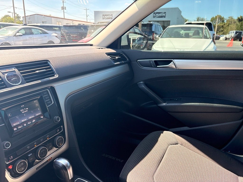 2016 Volkswagen Passat 1.8T S
