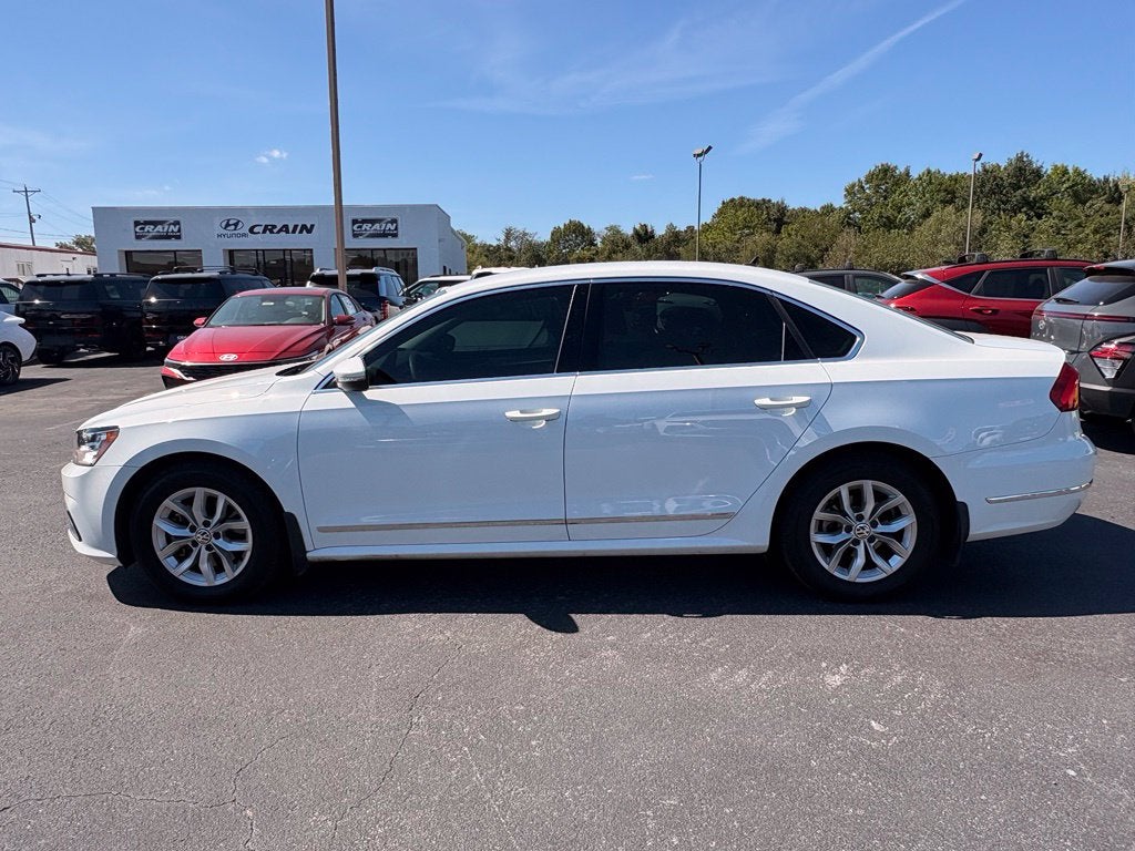 2016 Volkswagen Passat 1.8T S