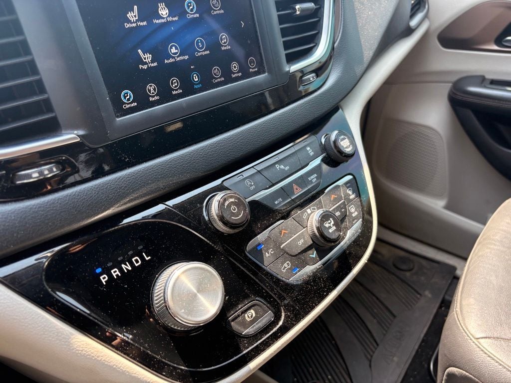 2019 Chrysler Pacifica Touring L