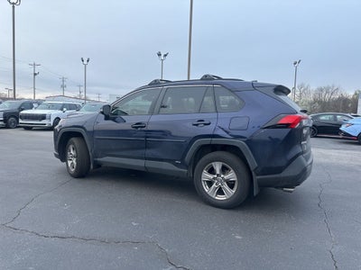 2022 Toyota RAV4 Hybrid XLE