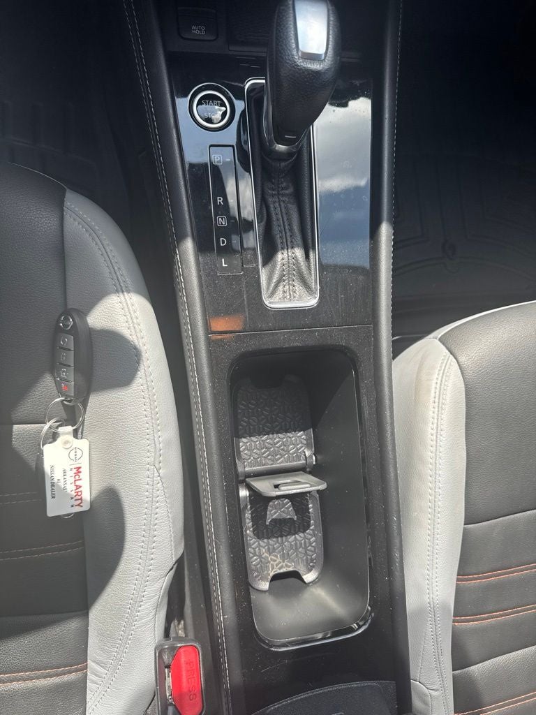 2021 Nissan Kicks SR