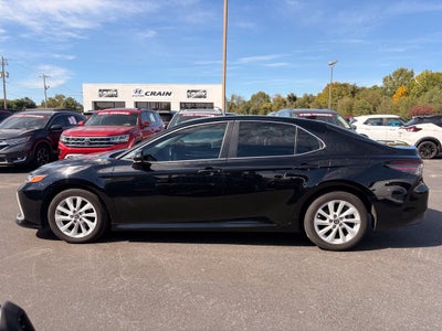 2022 Toyota Camry LE