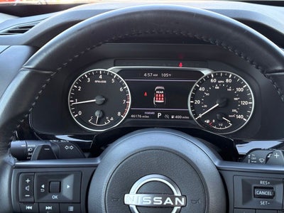2025 Nissan Pathfinder SV