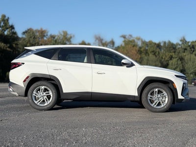 2025 Hyundai Tucson SE