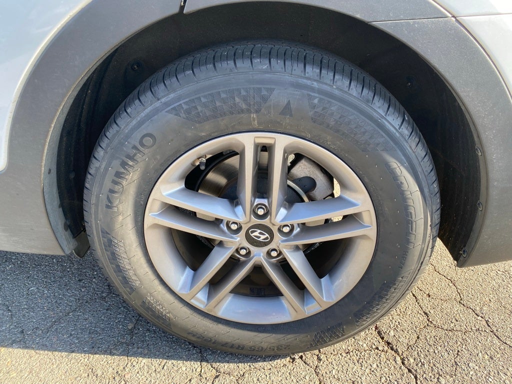 2017 Hyundai Santa Fe Sport 2.4 Base