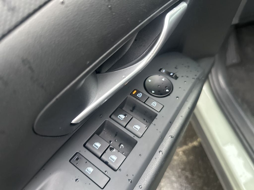 2025 Hyundai Santa Cruz SE