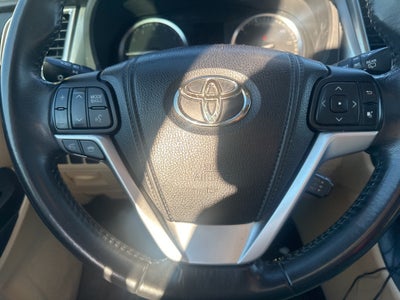 2014 Toyota Highlander XLE V6