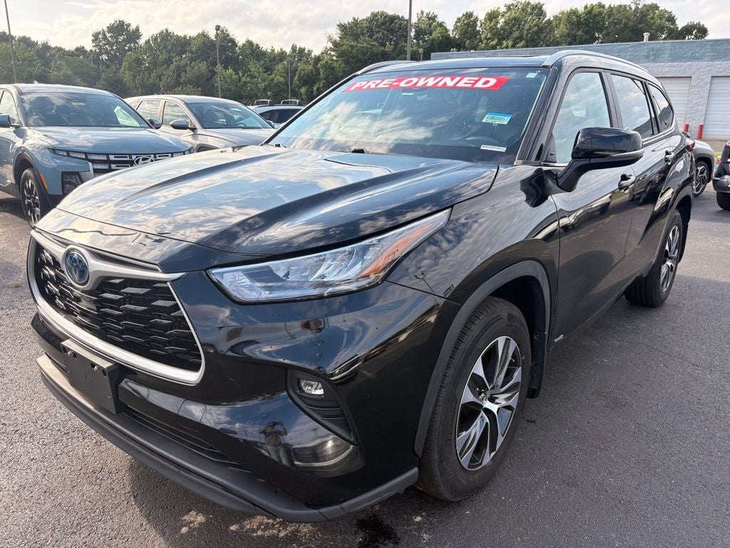 2023 Toyota Highlander Hybrid XLE