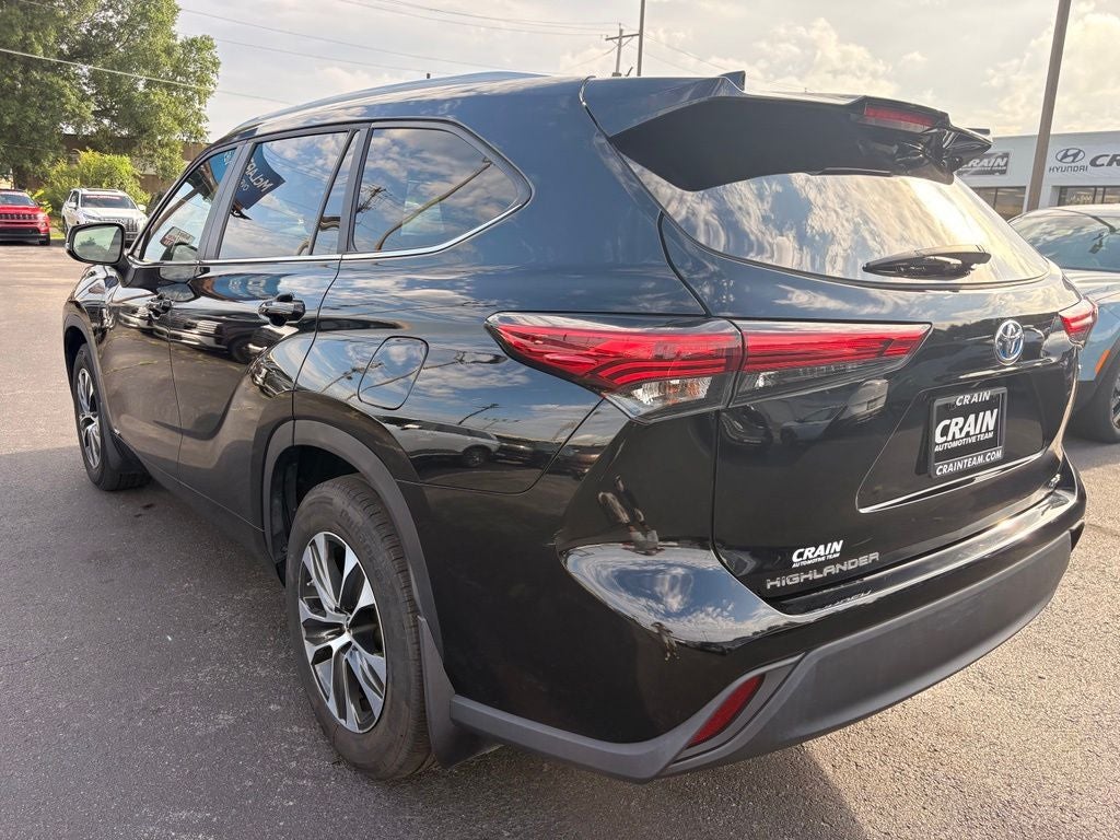 2023 Toyota Highlander Hybrid XLE