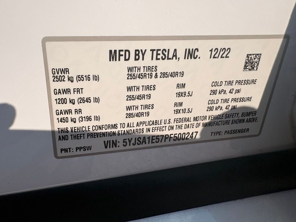 2023 Tesla Model S Standard Range