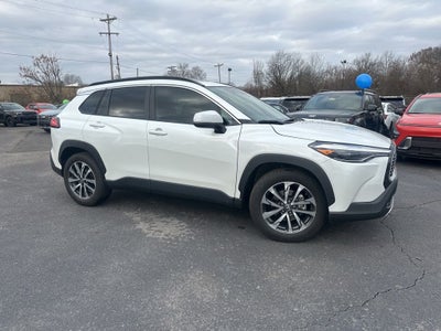 2023 Toyota Corolla Cross XLE