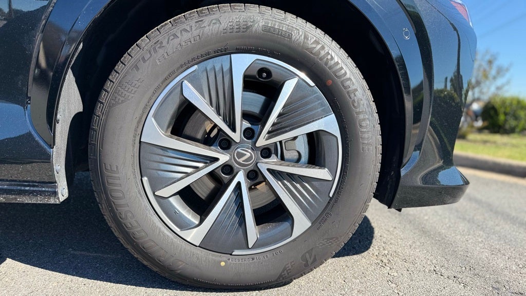 2023 Lexus RZ 450e Premium