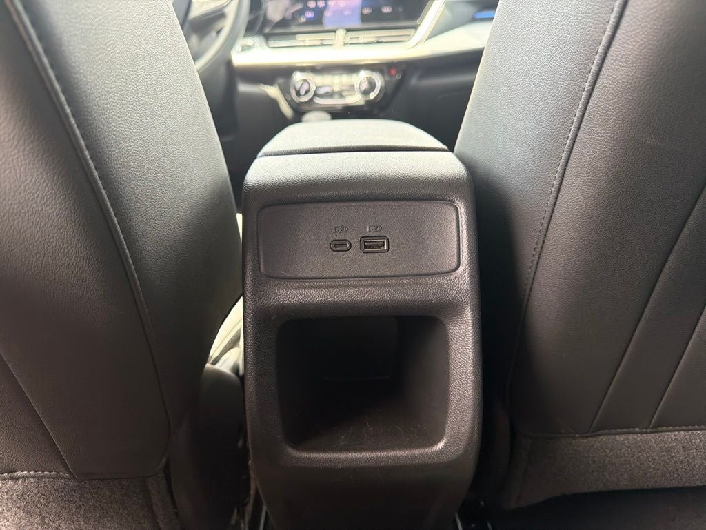 2024 Chevrolet Trax LT One Owner / Clean Carfax / 1LT Preferred Equipment