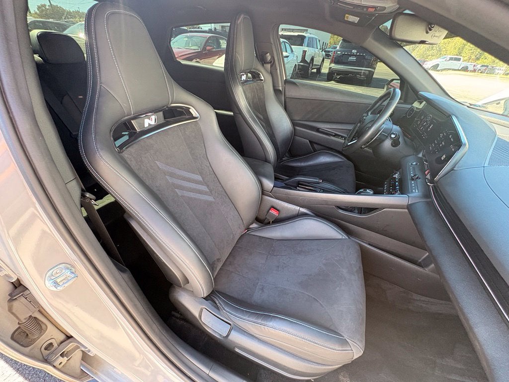2025 Hyundai Elantra N Base