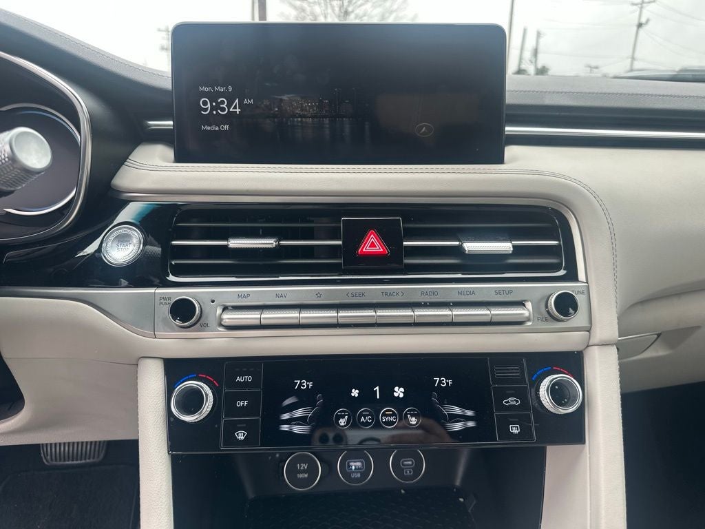 2025 Genesis G70 2.5T