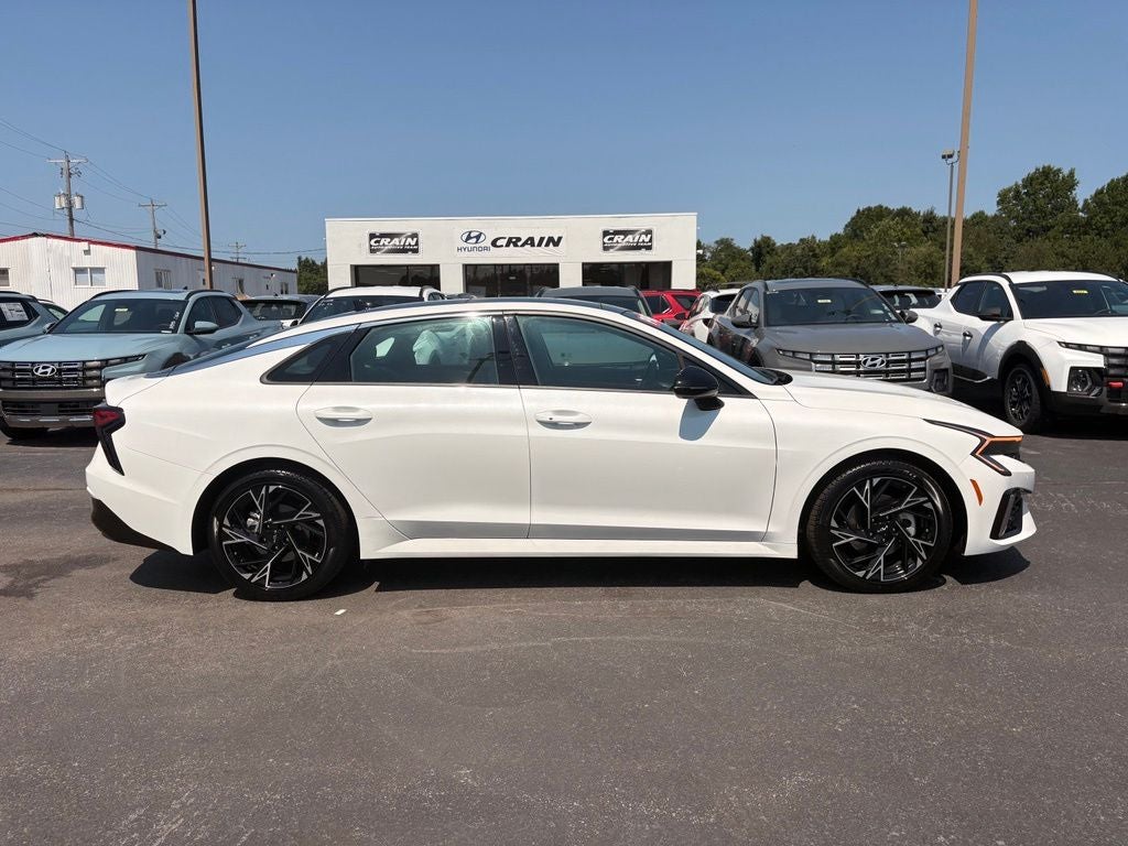 2025 Kia K5 GT-Line