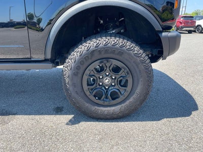 2025 Ford Bronco Big Bend 4" LIFT
