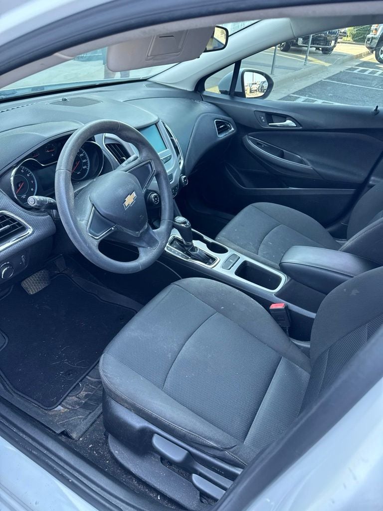 2018 Chevrolet Cruze LS