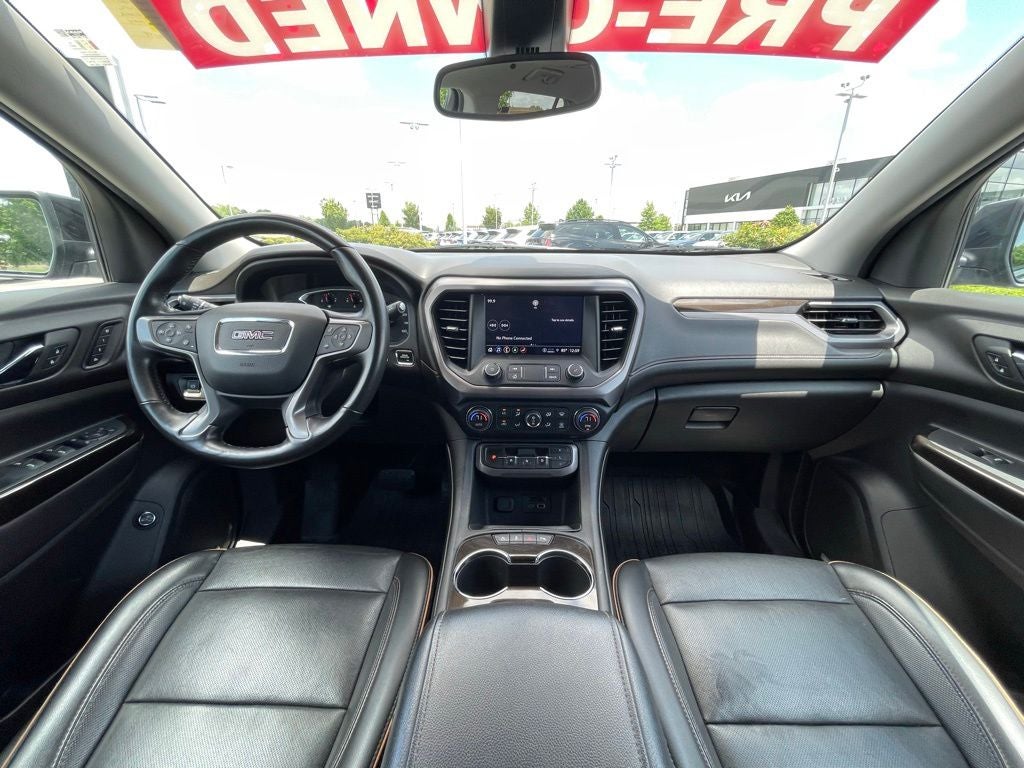 2022 GMC Acadia AT4
