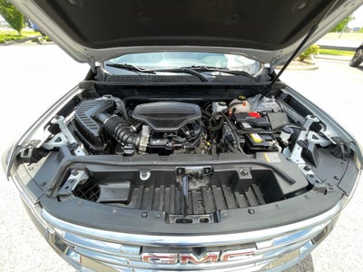 2022 GMC Acadia AT4
