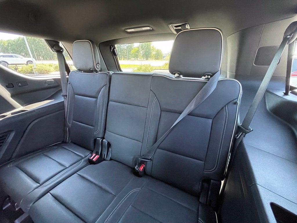 2022 GMC Yukon SLT Premium Luxury Package-Clean Carfax