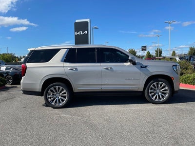 2023 GMC Yukon Denali