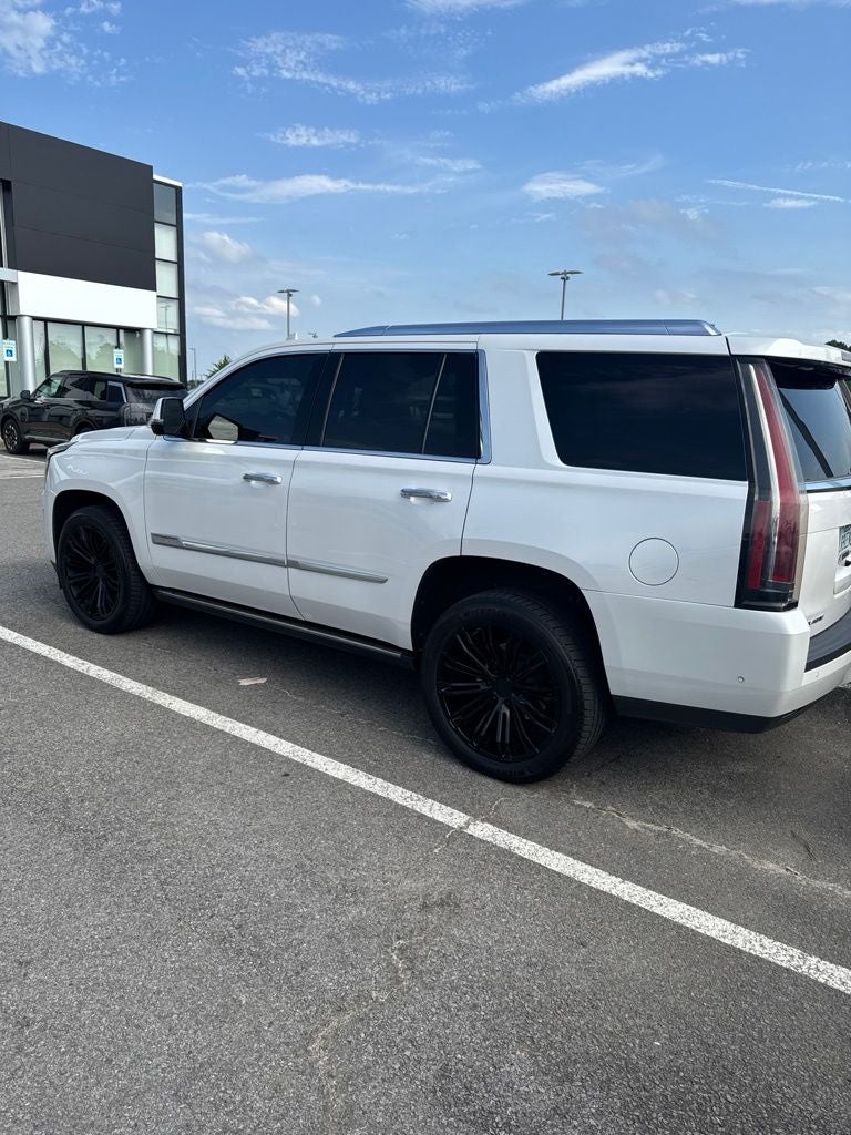 2019 Cadillac Escalade Platinum Edition