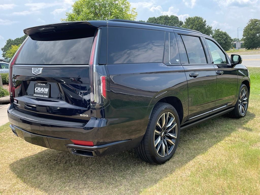 2022 Cadillac Escalade ESV Sport Platinum