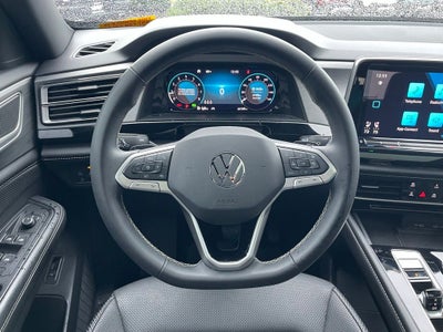 2024 Volkswagen Atlas Cross Sport 2.0T SE w/Technology