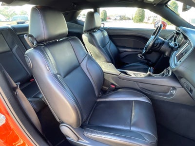 2020 Dodge Challenger SXT