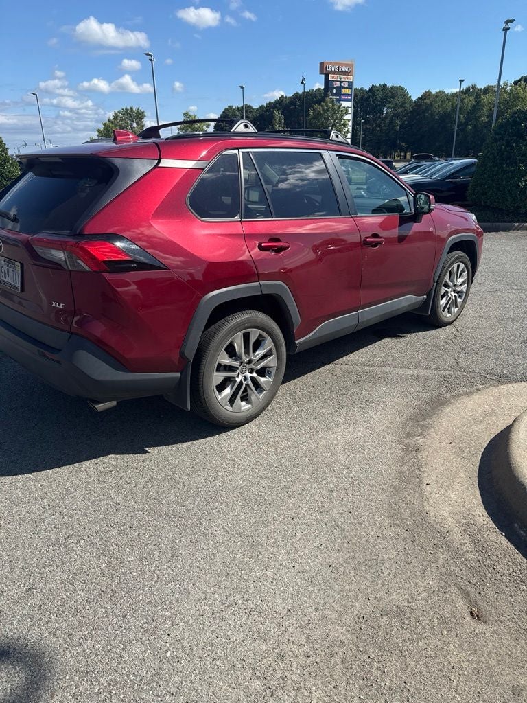 2021 Toyota RAV4 XLE Premium