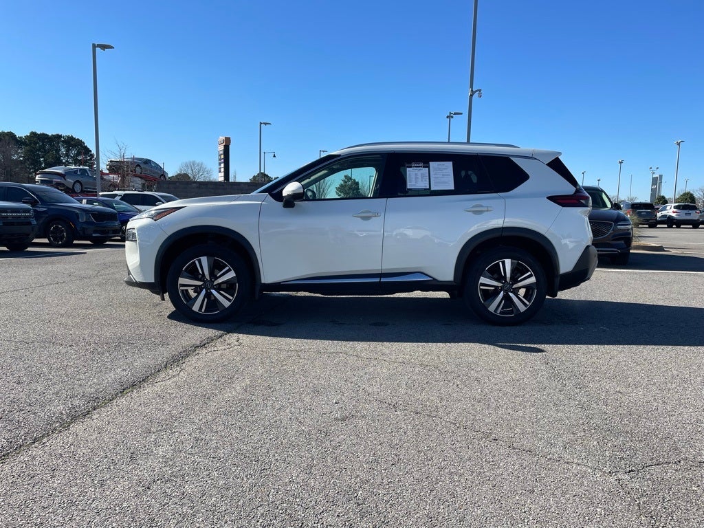 2023 Nissan Rogue SL