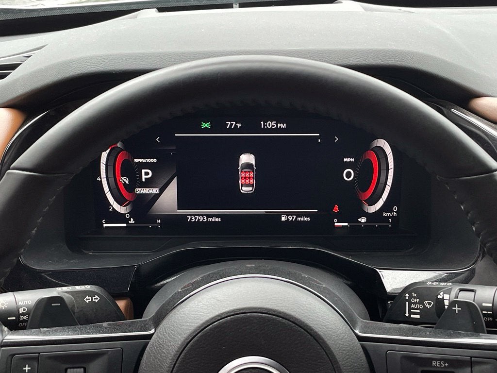 2023 Nissan Pathfinder Platinum