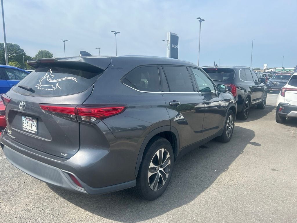 2021 Toyota Highlander XLE