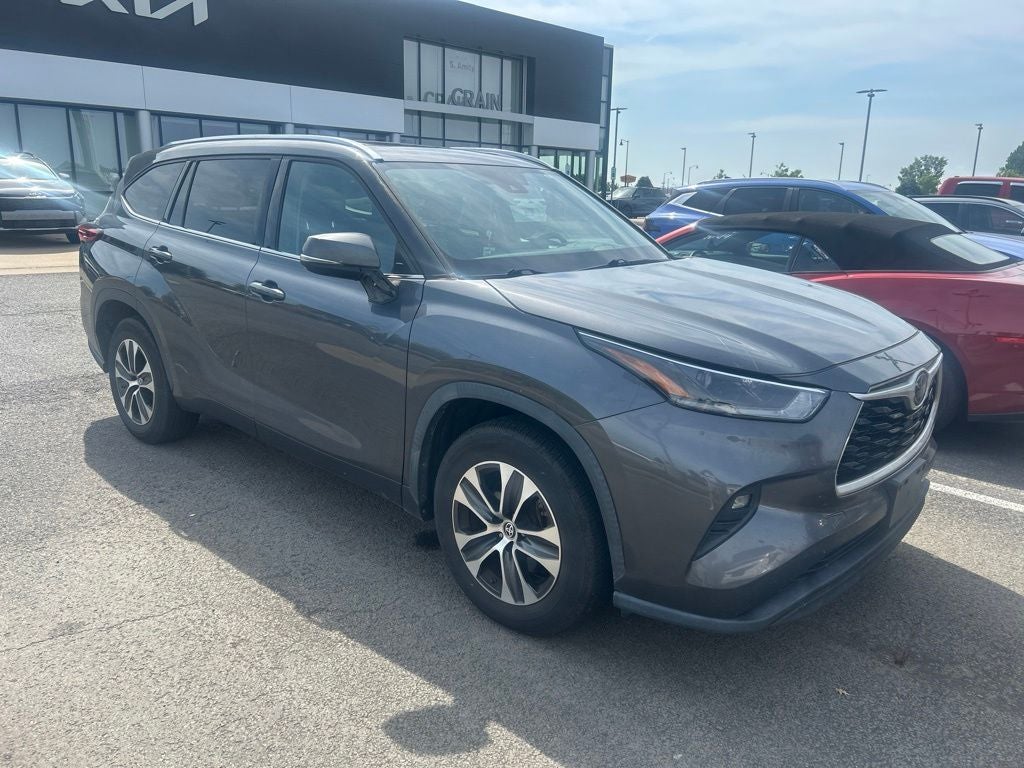 2021 Toyota Highlander XLE