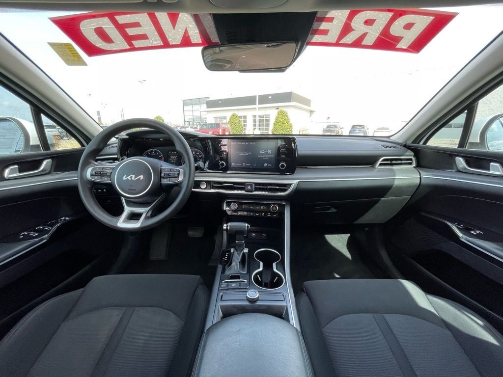 2023 Kia K5 LXS